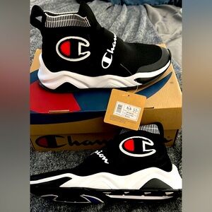 Champion Rally Pro High Top BRAND NEW, never worn, tags still attached Sz Y 5.5